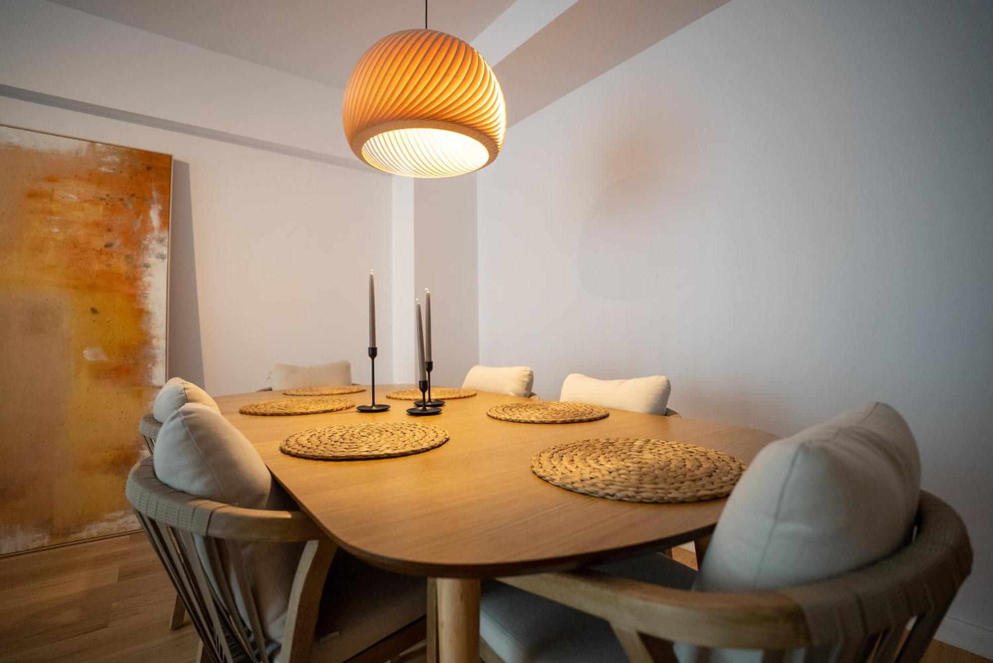The Level Sanctuary: Free Parking & Netflix Apartament