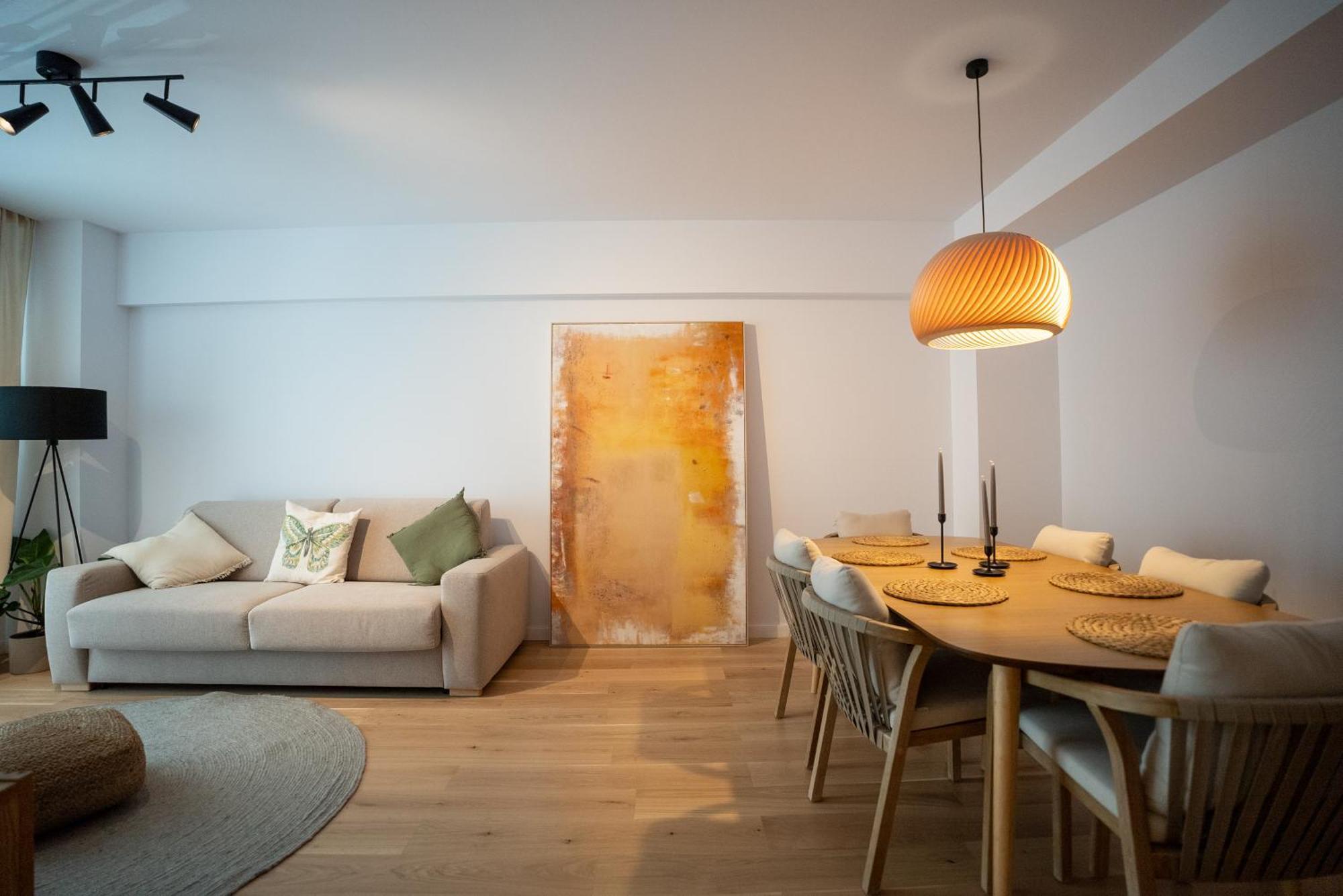 The Level Sanctuary: Free Parking & Netflix